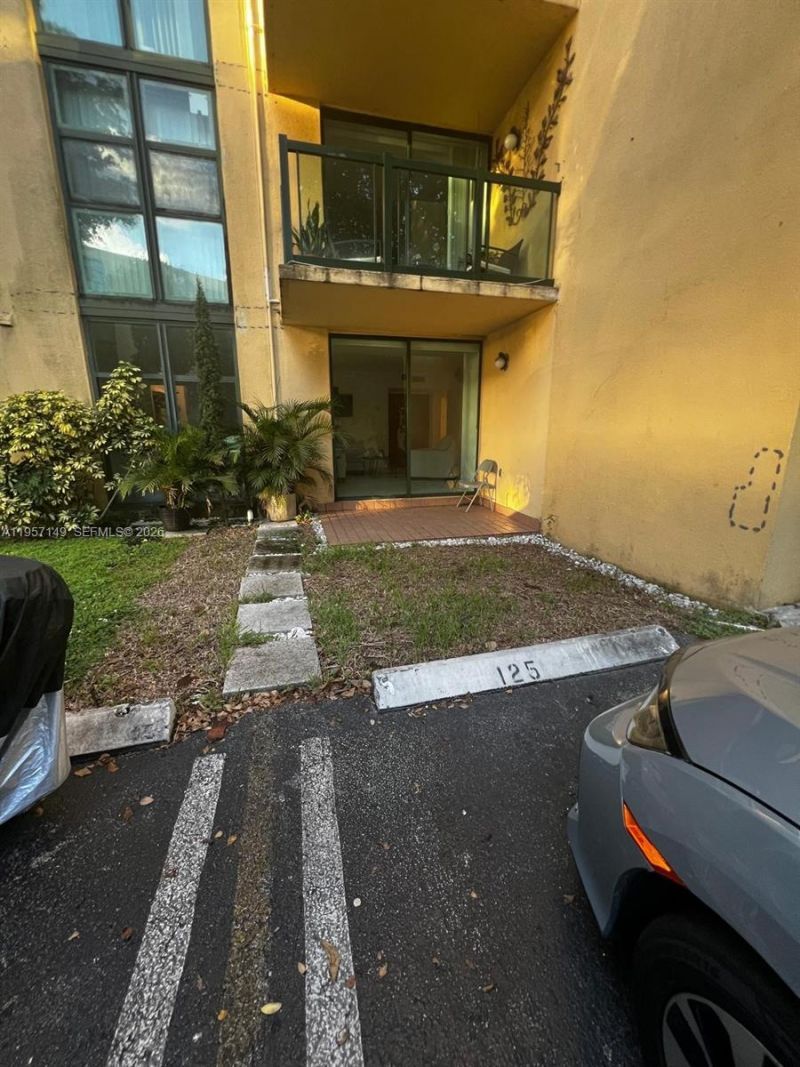 11750 SW 18th St, Unit 125-1, Miami, FL 33175 Photo