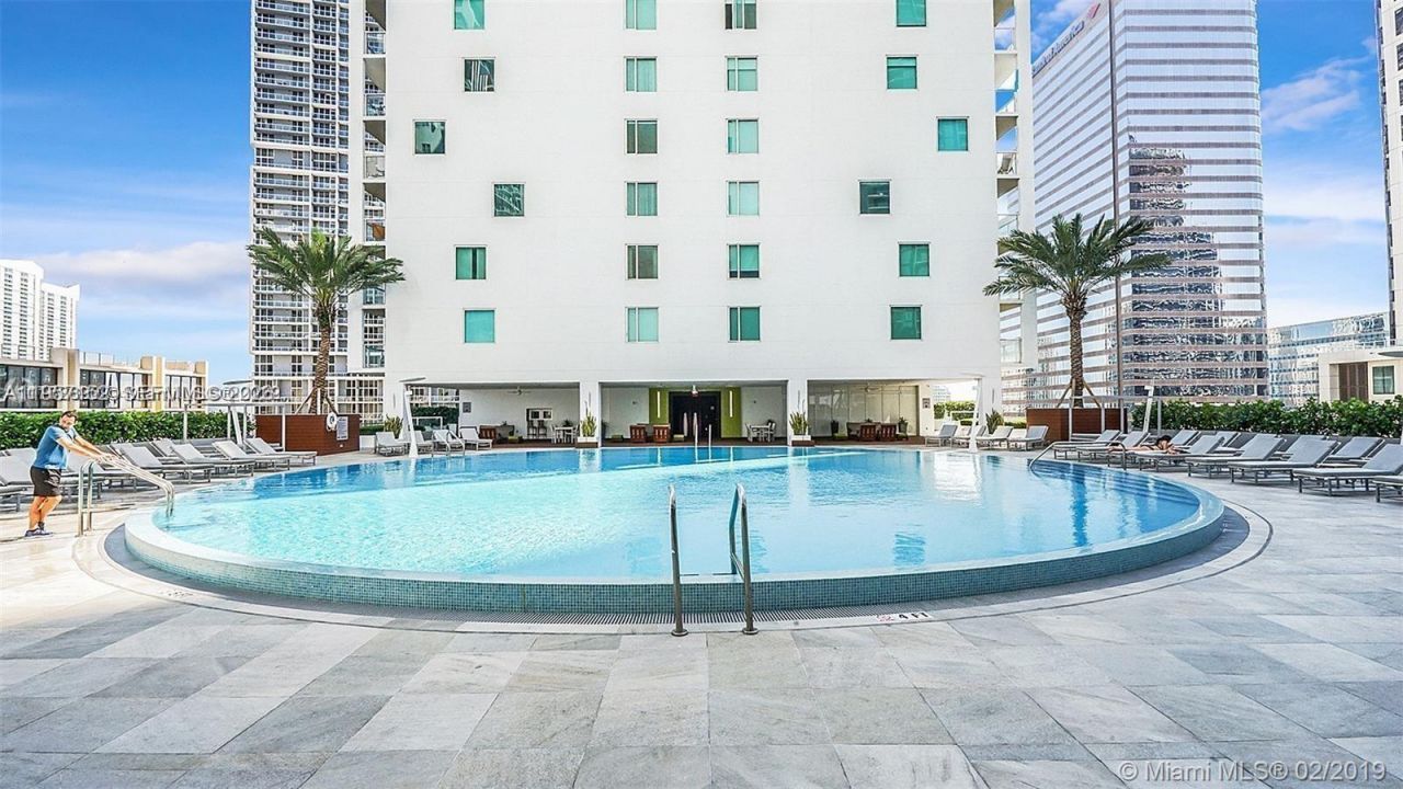 500 Brickell Ave, Unit 1602, Miami, FL 33131 Photo