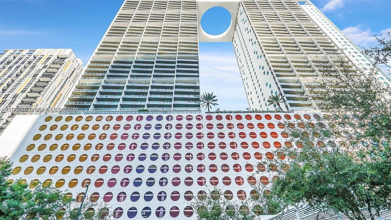 500 Brickell Ave, Unit 1602, Miami, FL 33131 Photo