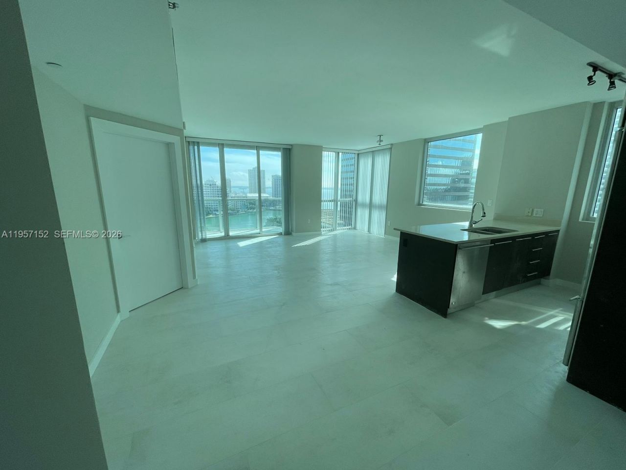 500 Brickell Ave, Unit 1602, Miami, FL 33131 Photo