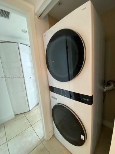 55 Merrick Way, Unit 552, Coral Gables, FL 33134 Photo