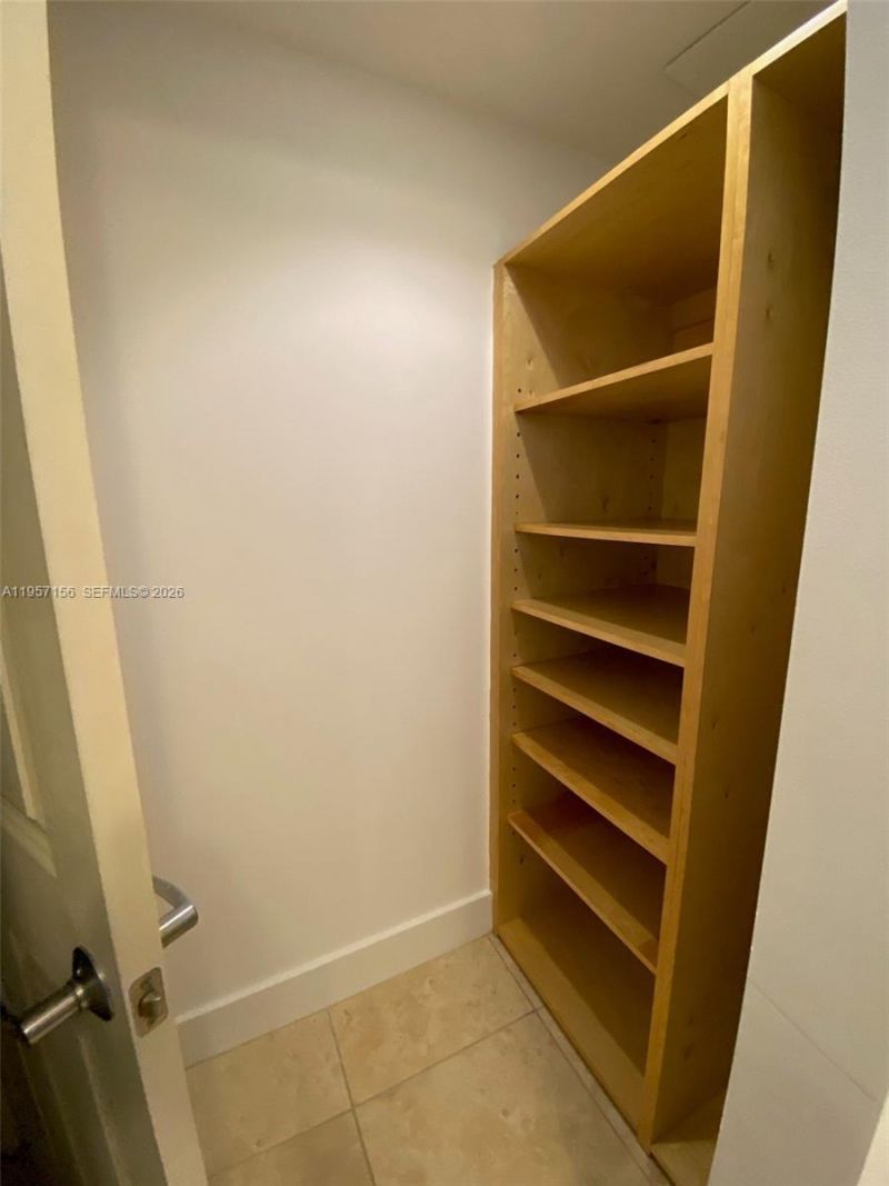 55 Merrick Way, Unit 552, Coral Gables, FL 33134 Photo