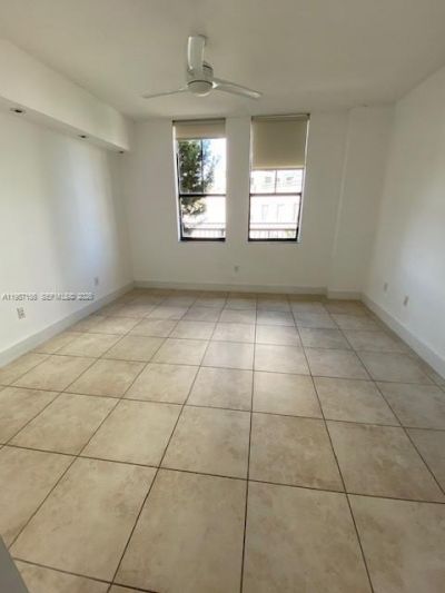 55 Merrick Way, Unit 552, Coral Gables, FL 33134 Photo