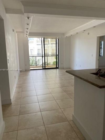 55 Merrick Way, Unit 552, Coral Gables, FL 33134 Photo