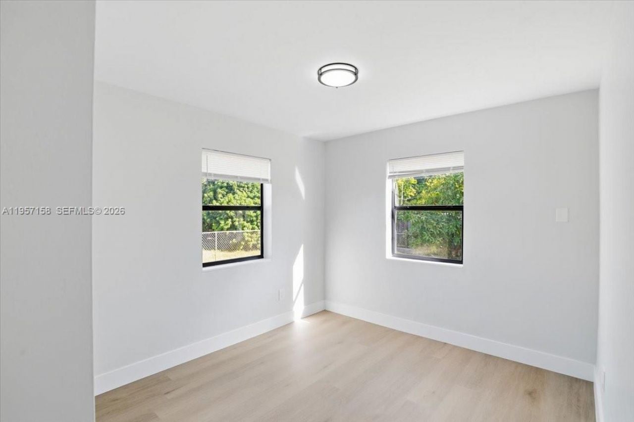 1400 NE 43rd Ct, Pompano Beach, FL 33064 Photo