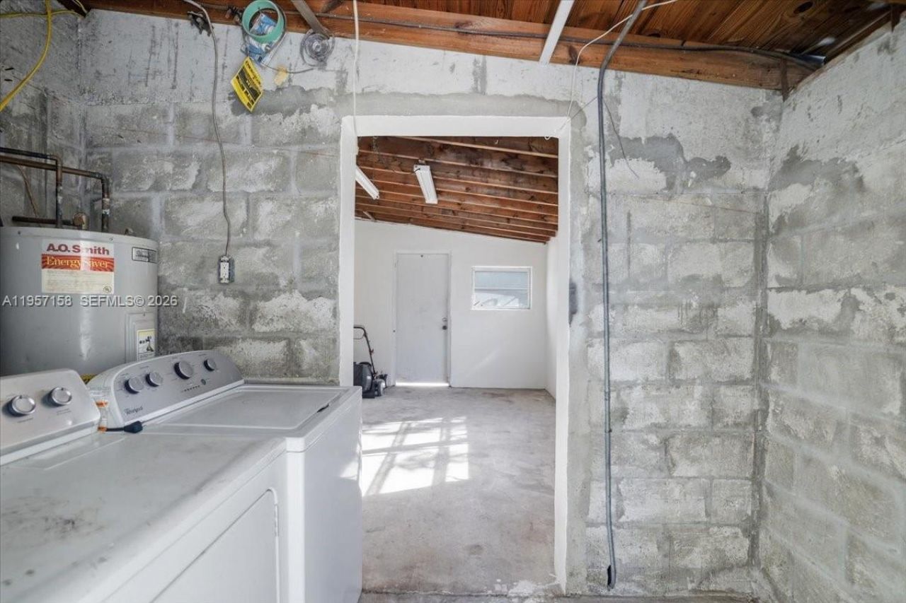 1400 NE 43rd Ct, Pompano Beach, FL 33064 Photo