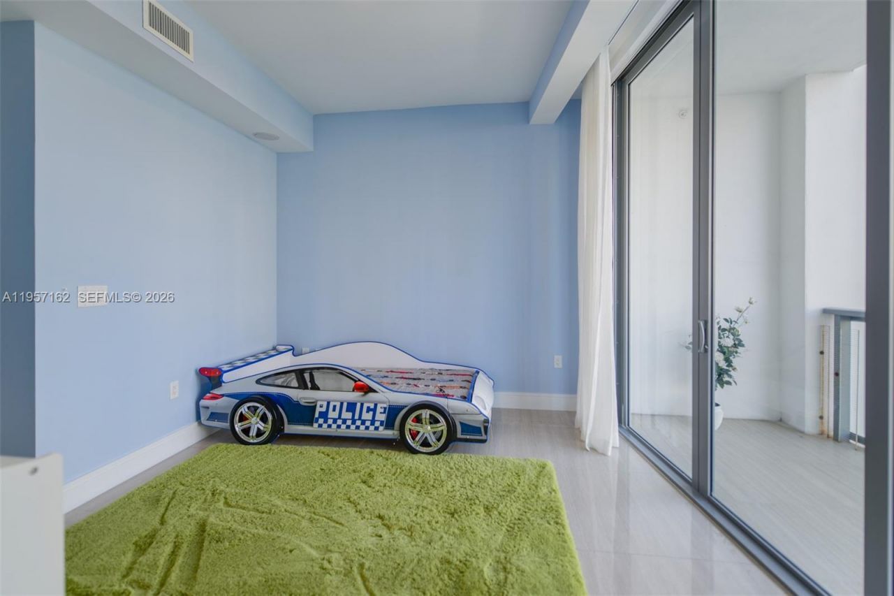 3250 NE 188th St, Unit 404, Aventura, FL 33180 Photo