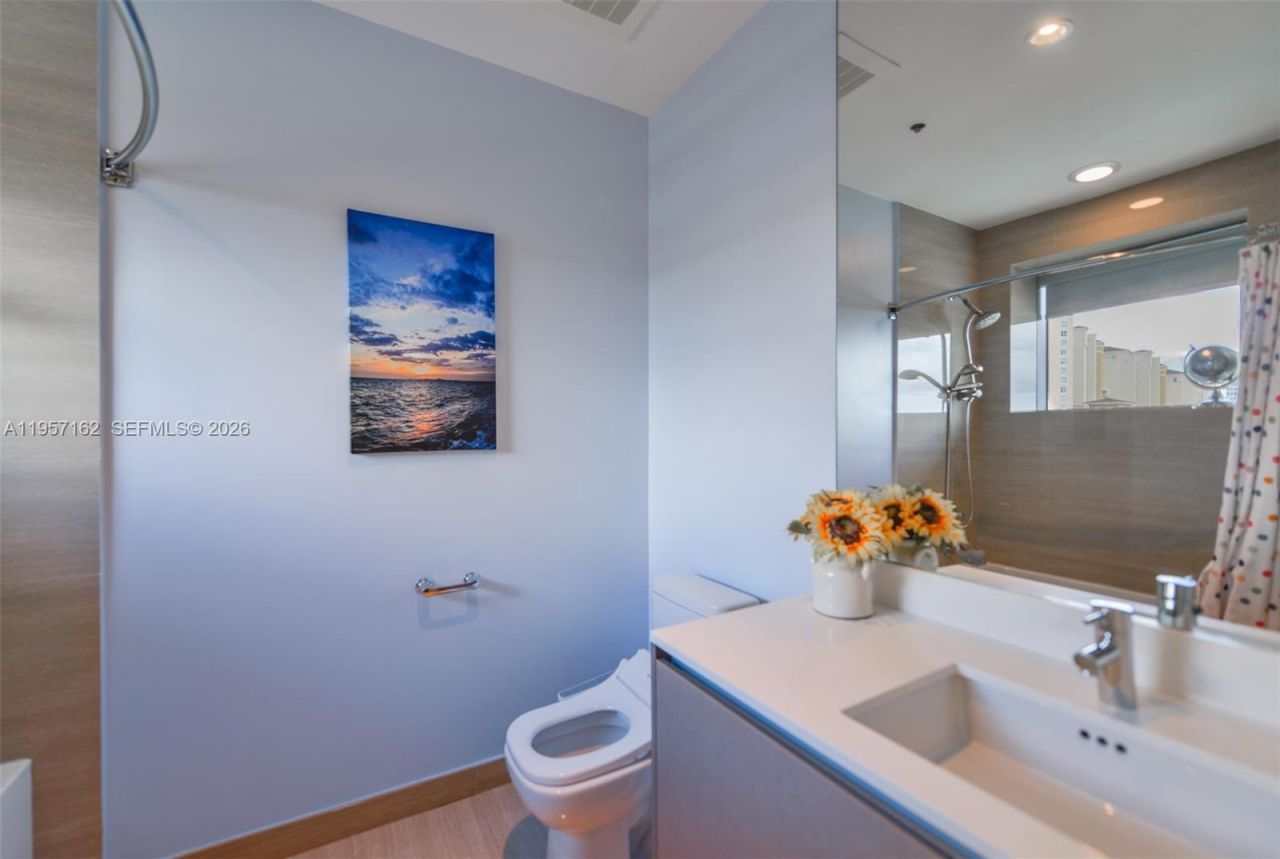 3250 NE 188th St, Unit 404, Aventura, FL 33180 Photo