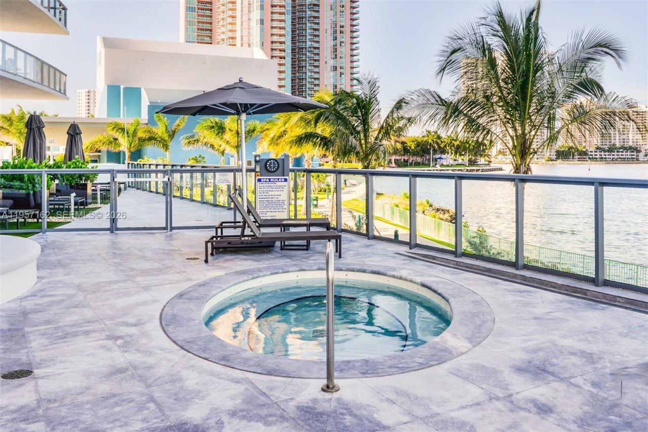 3250 NE 188th St, Unit 404, Aventura, FL 33180 Photo