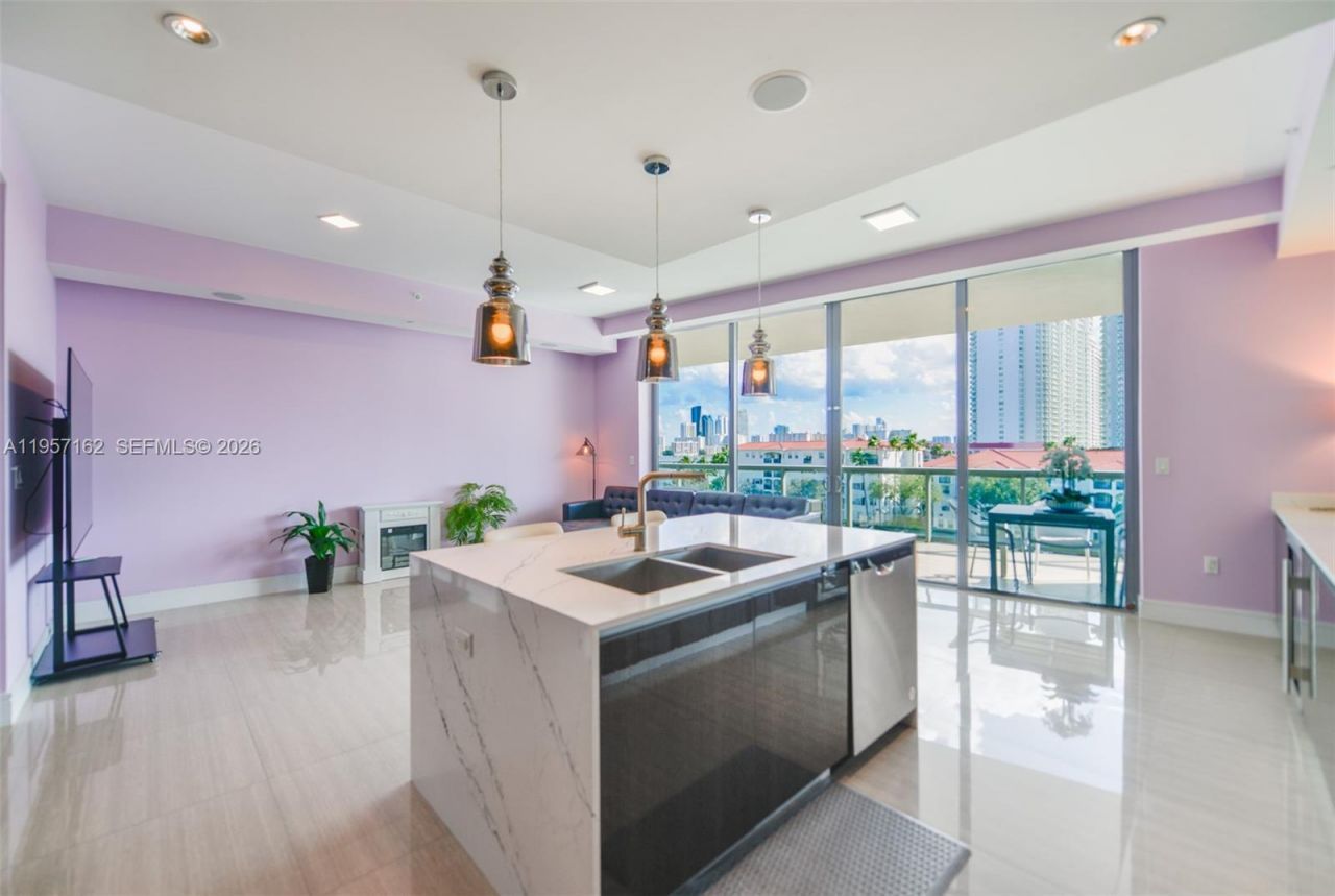 3250 NE 188th St, Unit 404, Aventura, FL 33180 Photo