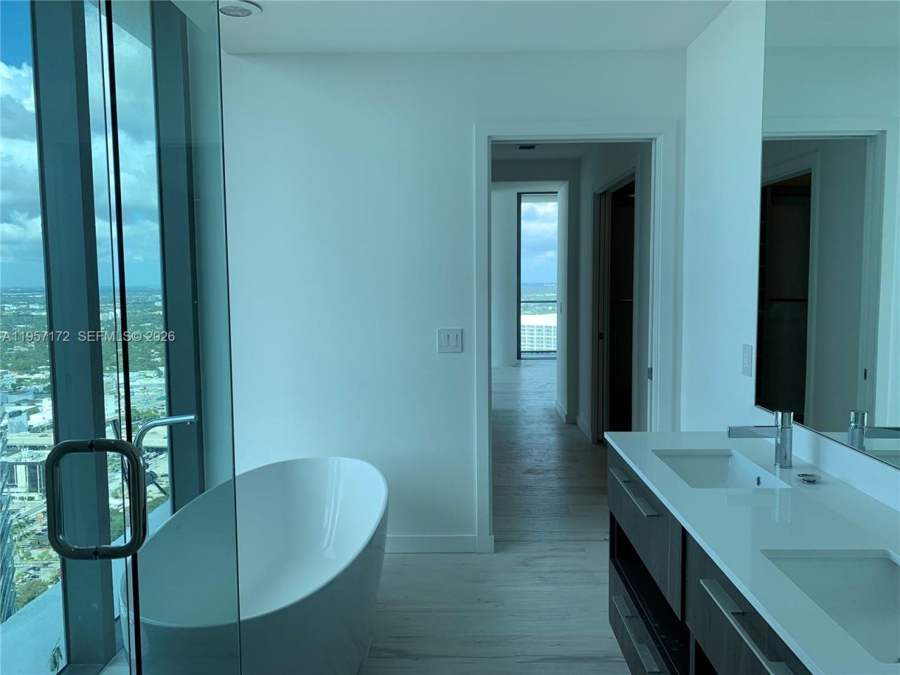 480 NE 31st St, Unit 4507, Miami, FL 33137 Photo