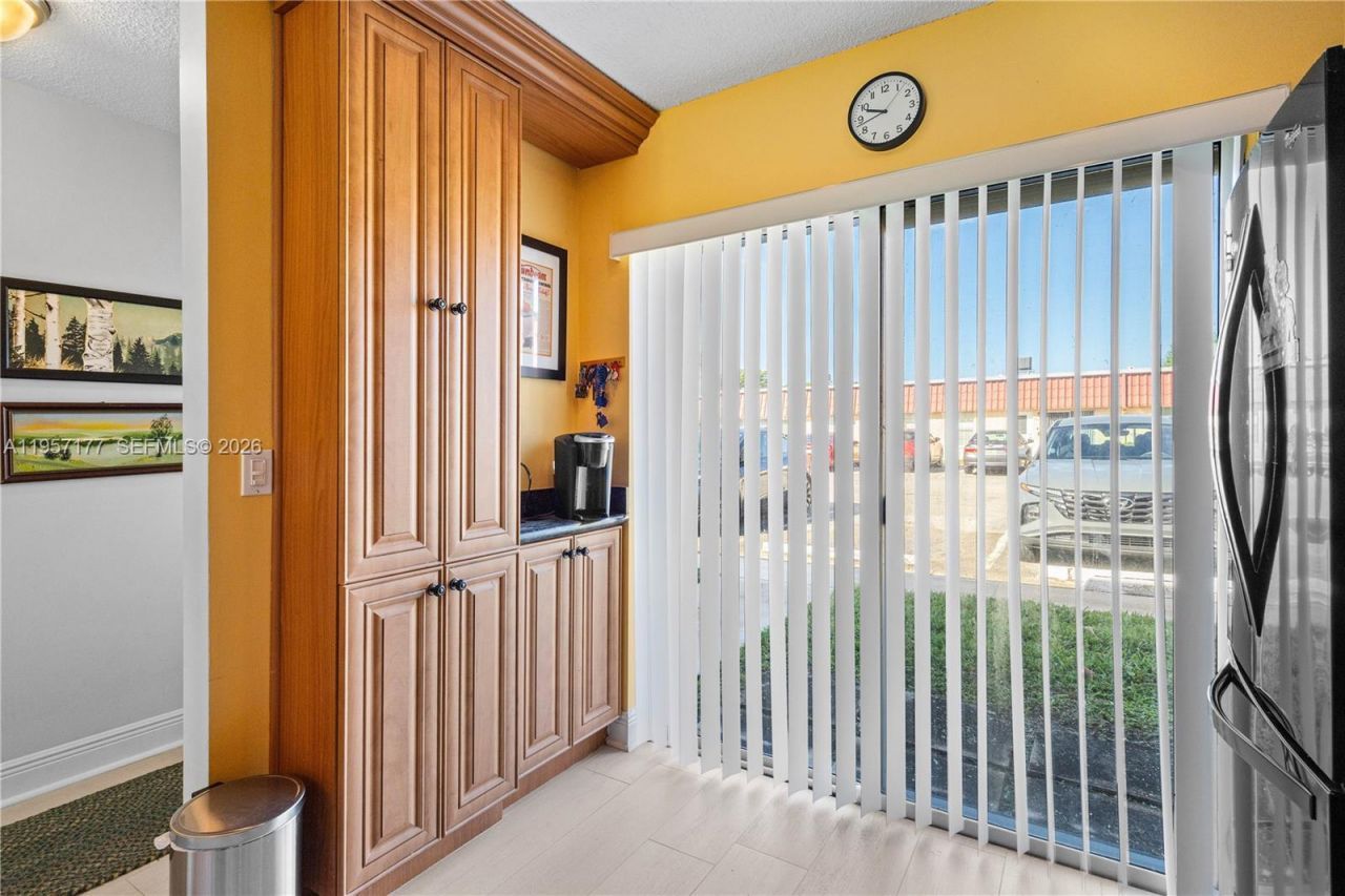 528 Franconia Cir, Unit ., Lake Worth, FL 33467 Photo