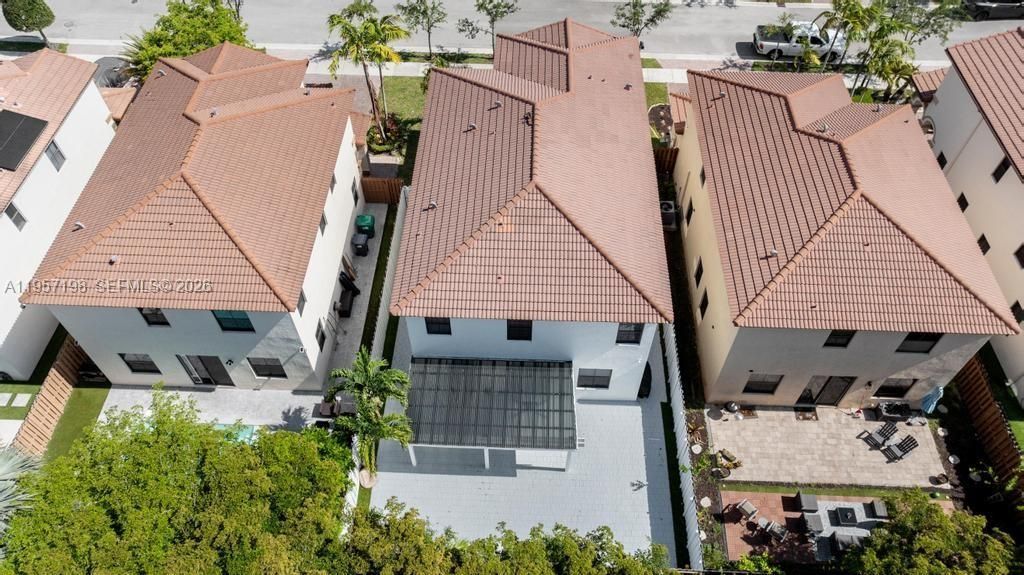 10023 NW 89th Ter, Doral, FL 33178 Photo