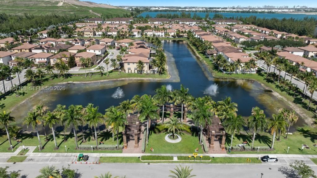 10023 NW 89th Ter, Doral, FL 33178 Photo