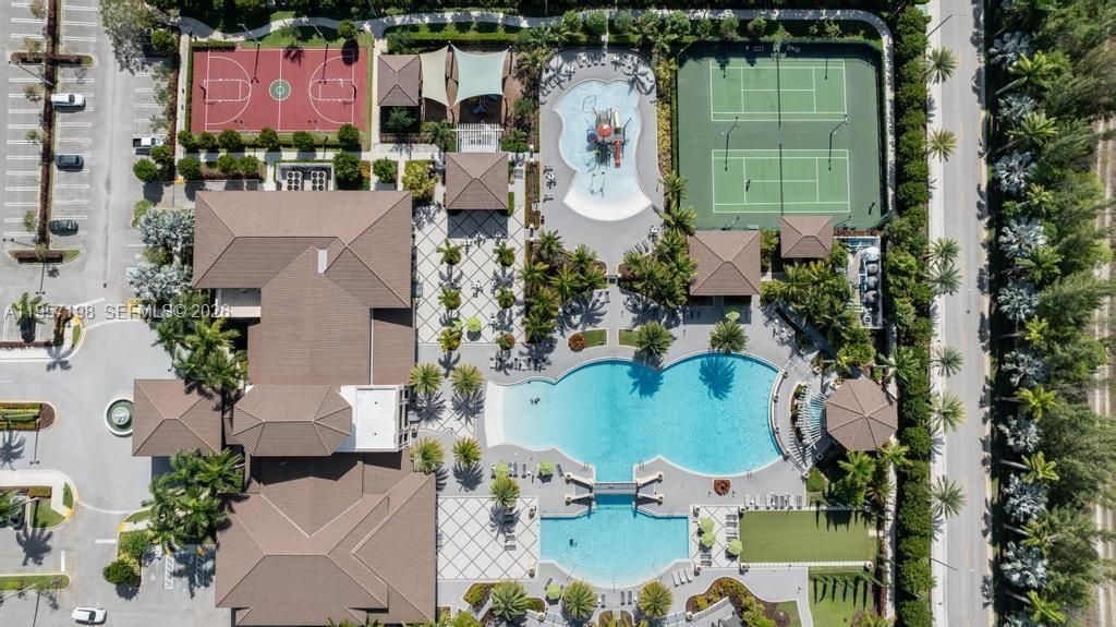 10023 NW 89th Ter, Doral, FL 33178 Photo