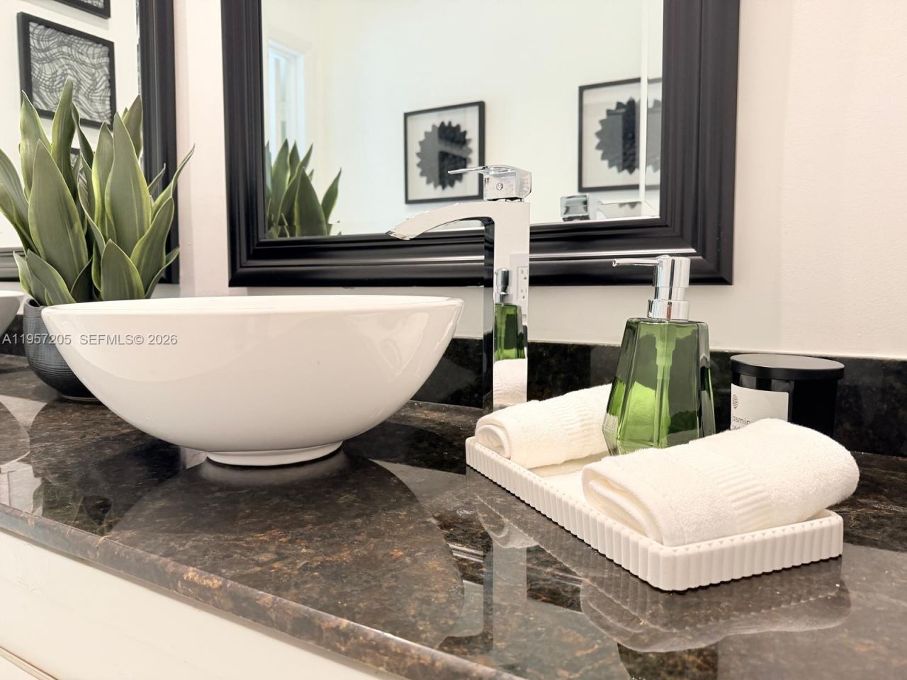 301 Isla Dorada Blvd, Coral Gables, FL 33143 Photo