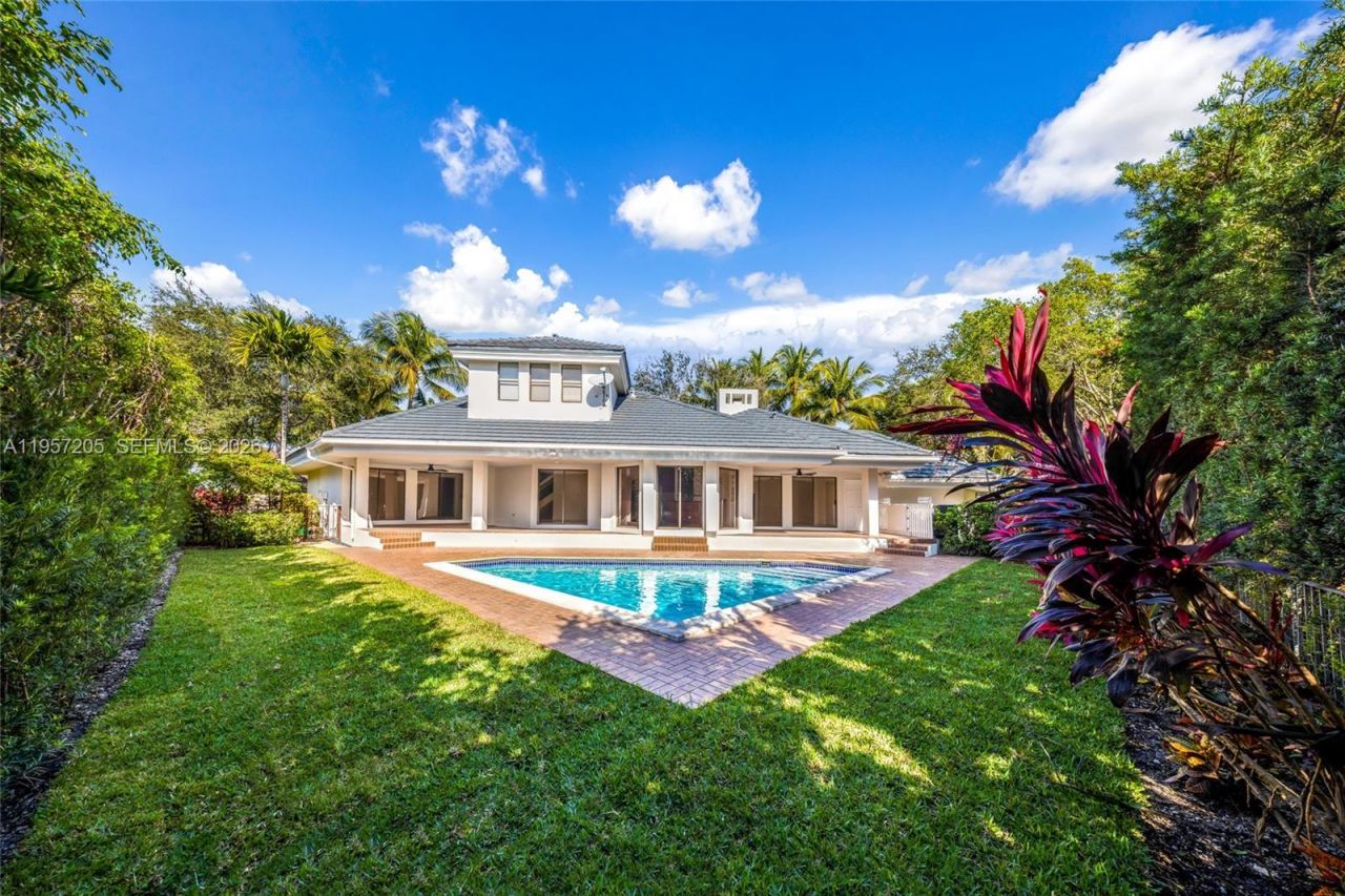 301 Isla Dorada Blvd, Coral Gables, FL 33143 Photo