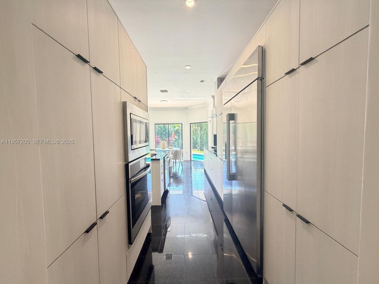 301 Isla Dorada Blvd, Coral Gables, FL 33143 Photo