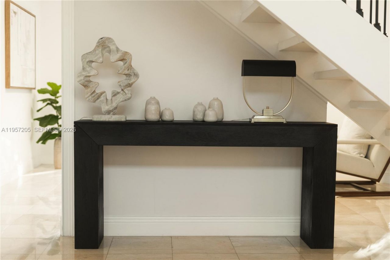 301 Isla Dorada Blvd, Coral Gables, FL 33143 Photo