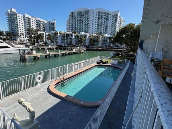 7917 West Dr, Unit 19, North Bay Village, FL 33141