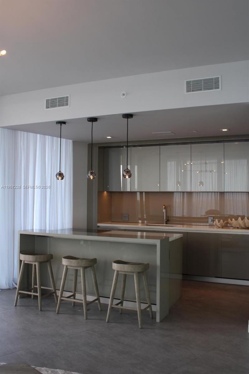 18975 Collins Ave , Unit 2905, Sunny Isles Beach, FL 33160 Photo