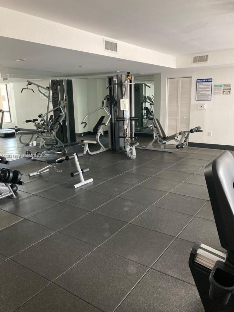 4242 NW 2nd St, Unit 1105, Miami, FL 33126 Photo