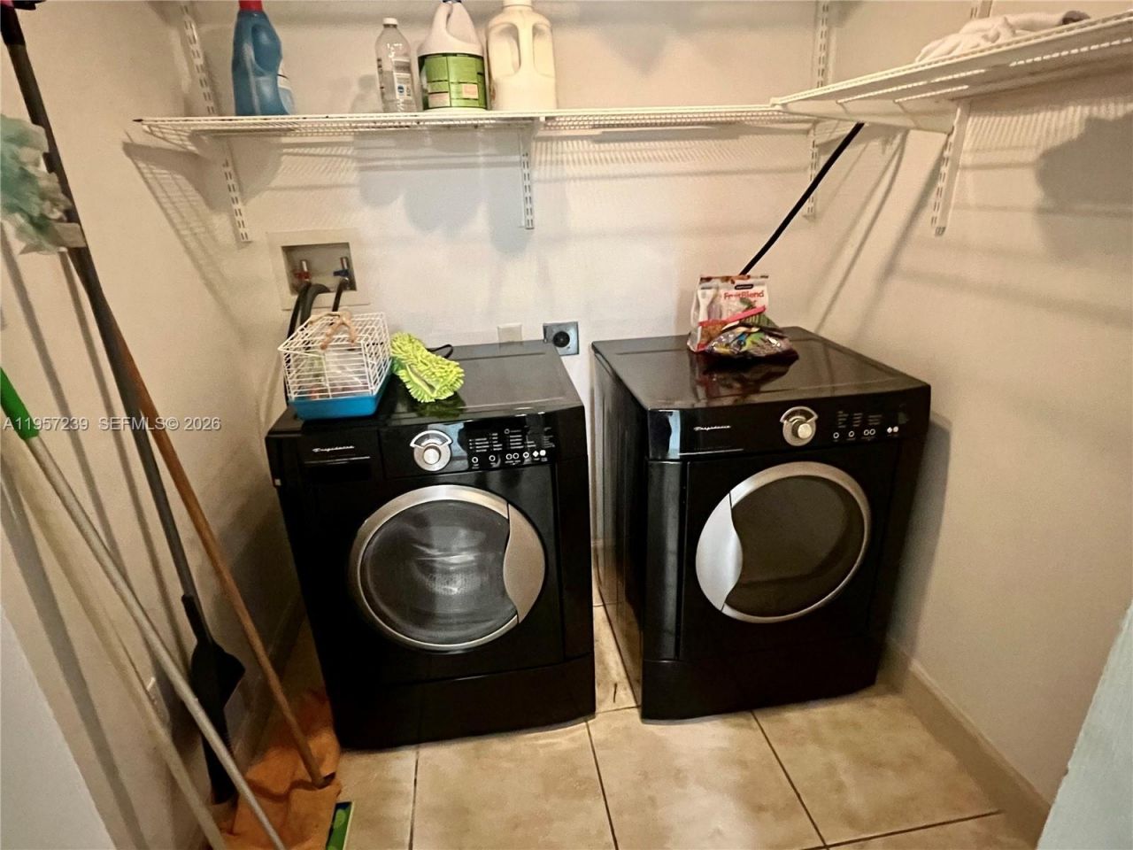 4242 NW 2nd St, Unit 1105, Miami, FL 33126 Photo