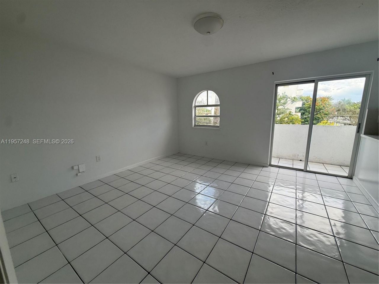 3052 SW 27th Ave , Unit 301, Miami, FL 33133 Photo