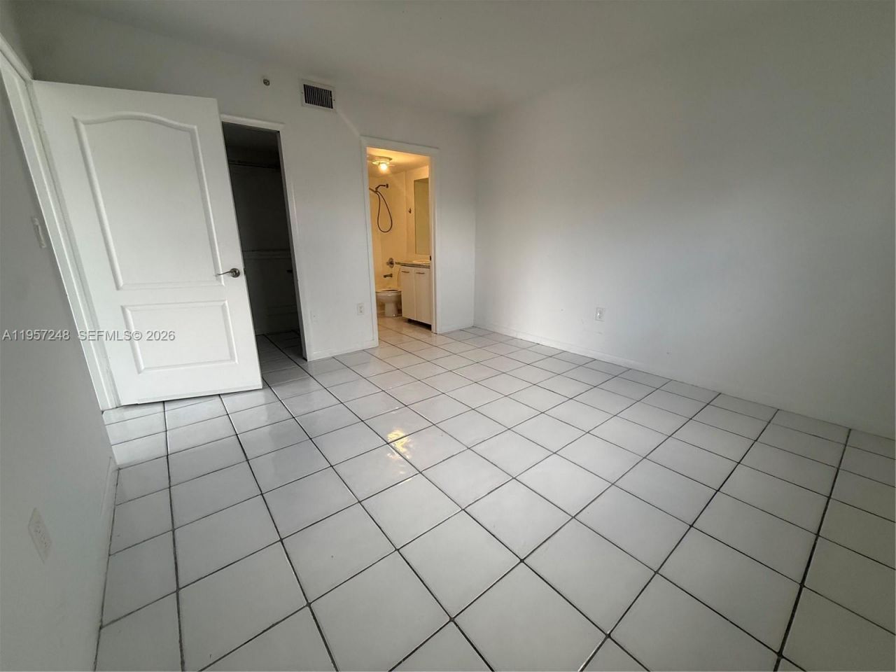 3052 SW 27th Ave , Unit 301, Miami, FL 33133 Photo