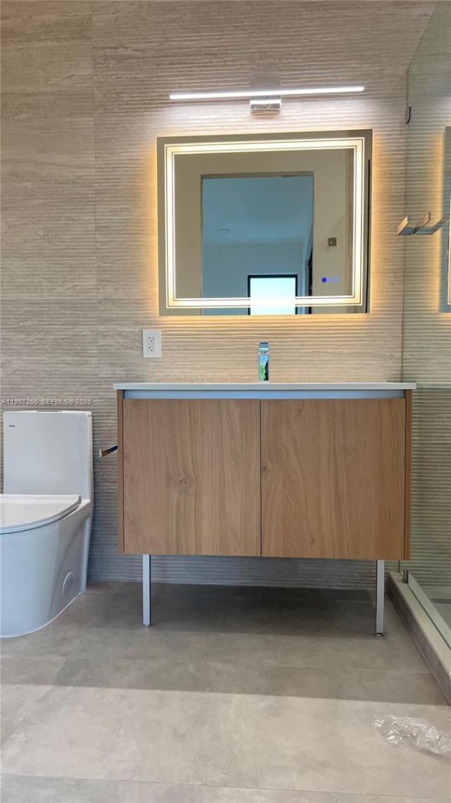 1700 NE 18th St, Fort Lauderdale, FL 33305 Photo