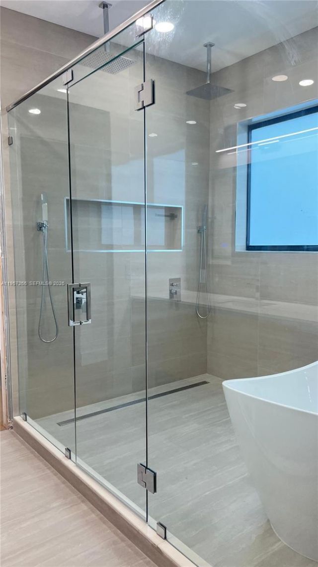 1700 NE 18th St, Fort Lauderdale, FL 33305 Photo