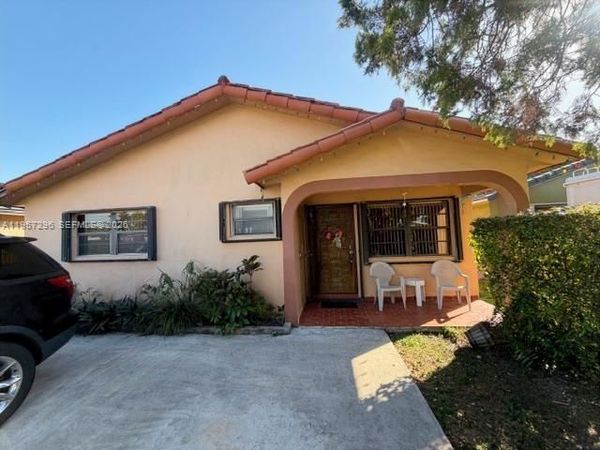 13222 SW 41st Ter, Miami, FL 33175