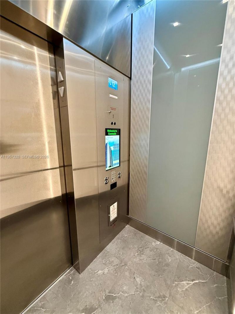 20335 W Country Club Dr , Unit 1203, Aventura, FL 33180 Photo