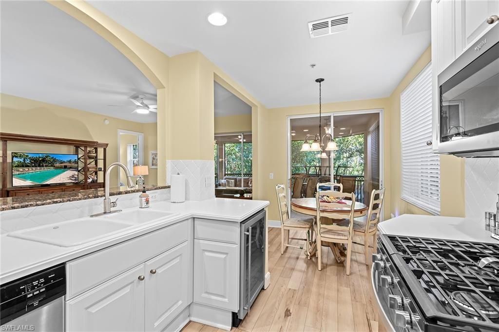 3985 Deer Crossing Ct, Unit 106, Naples, FL 34114 Photo
