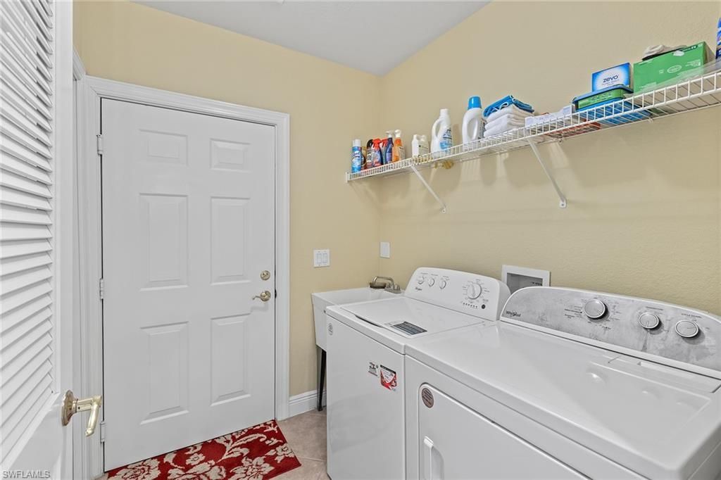 3985 Deer Crossing Ct, Unit 106, Naples, FL 34114 Photo