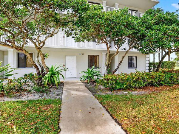 2421 Village Boulevard, Unit 106, West Palm Beach, FL 33409