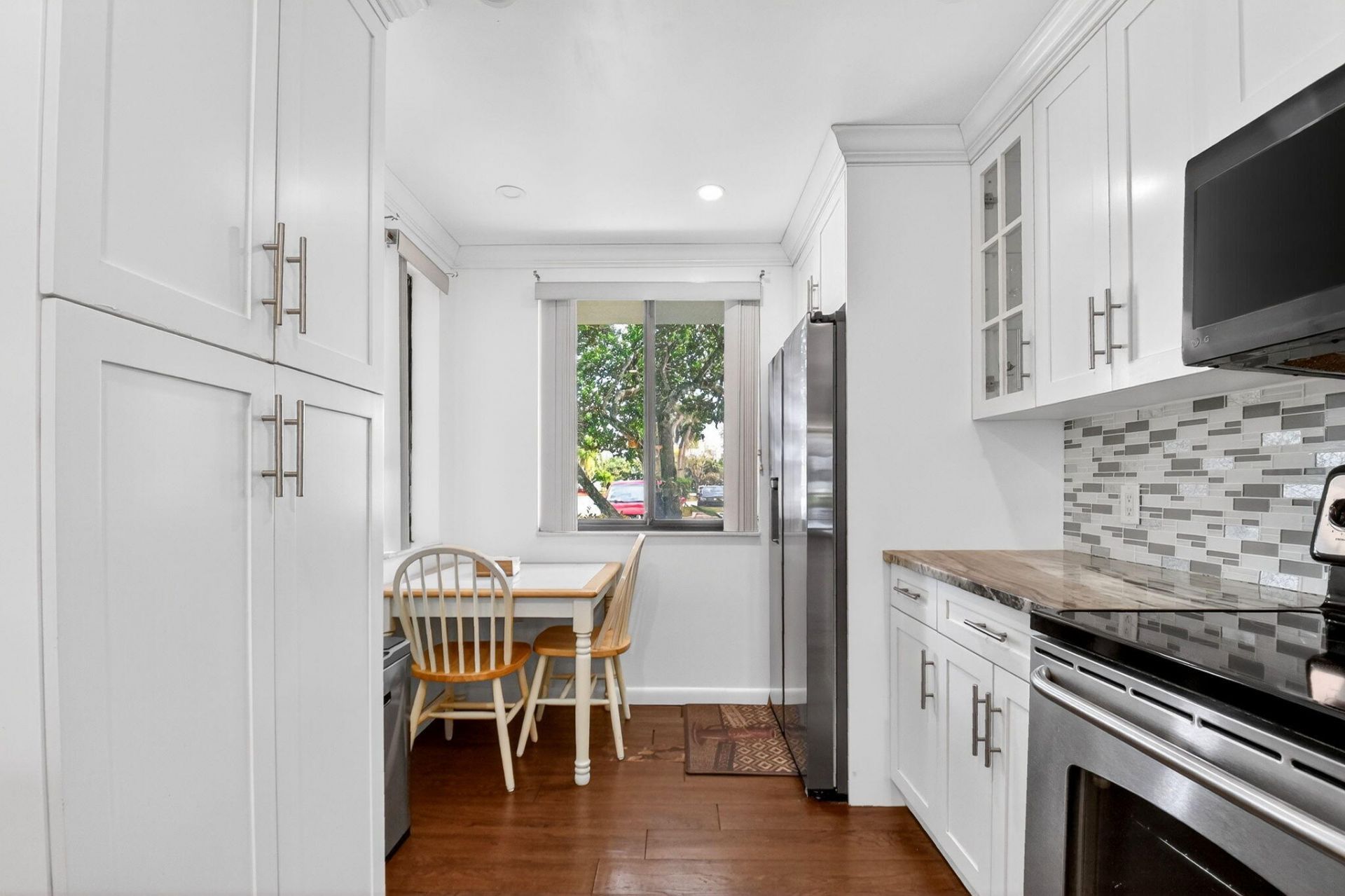 2421 Village Boulevard, Unit 106, West Palm Beach, FL 33409 Photo