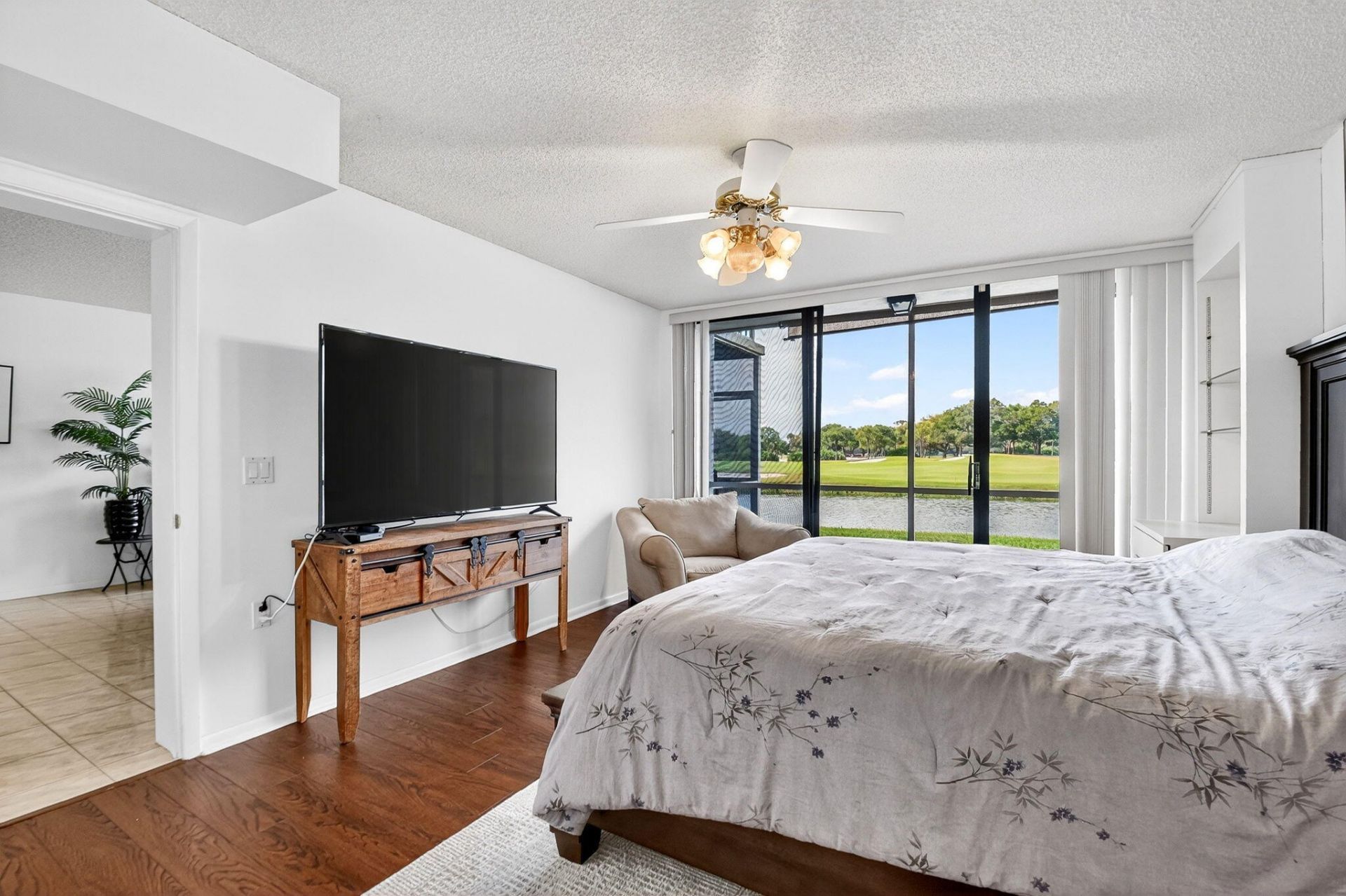 2421 Village Boulevard, Unit 106, West Palm Beach, FL 33409 Photo