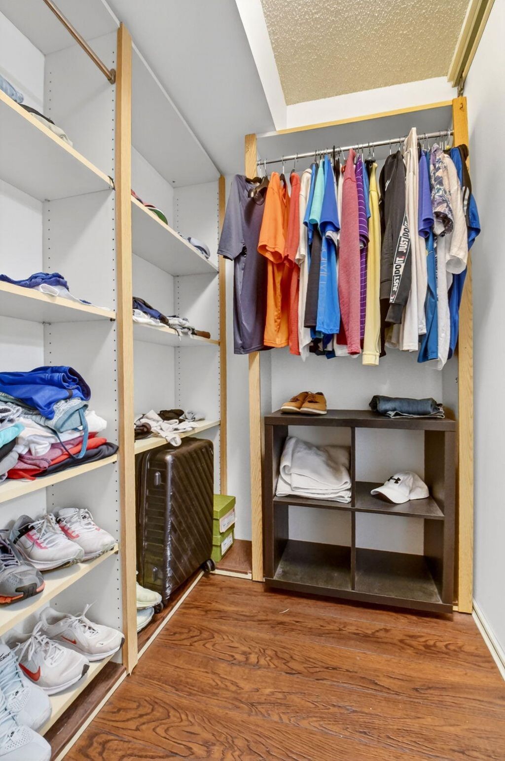 2421 Village Boulevard, Unit 106, West Palm Beach, FL 33409 Photo