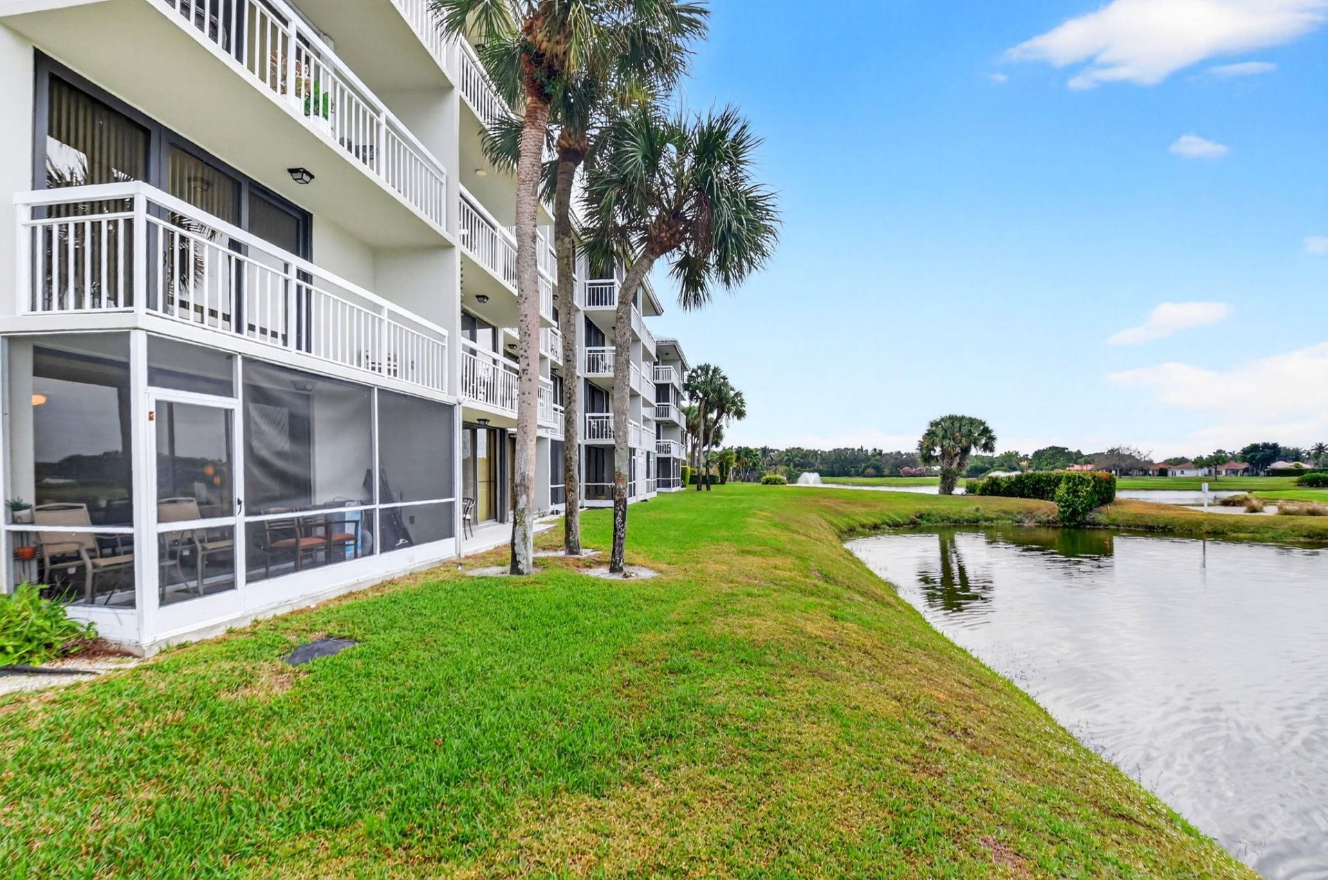 2421 Village Boulevard, Unit 106, West Palm Beach, FL 33409 Photo