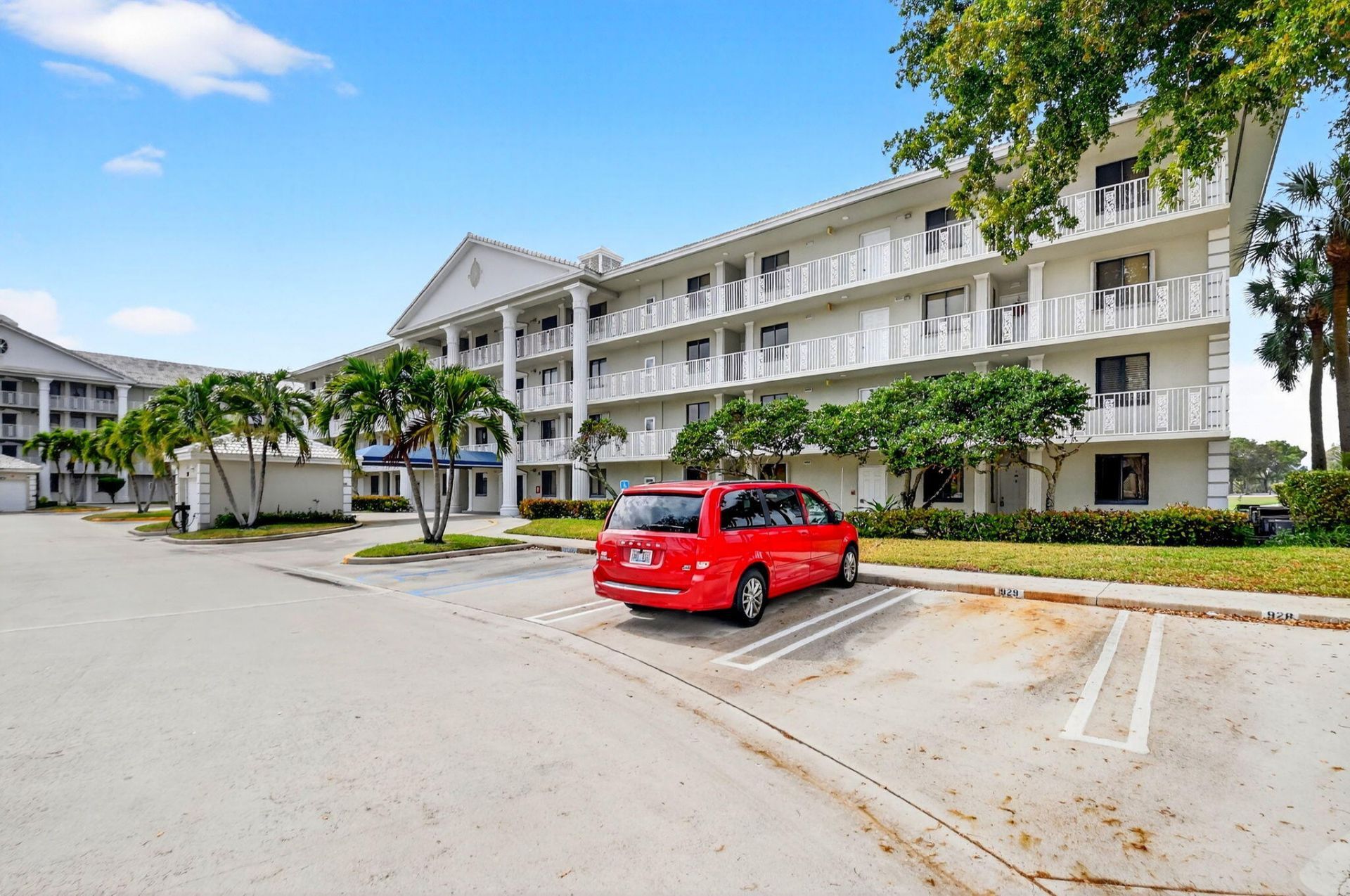 2421 Village Boulevard, Unit 106, West Palm Beach, FL 33409 Photo