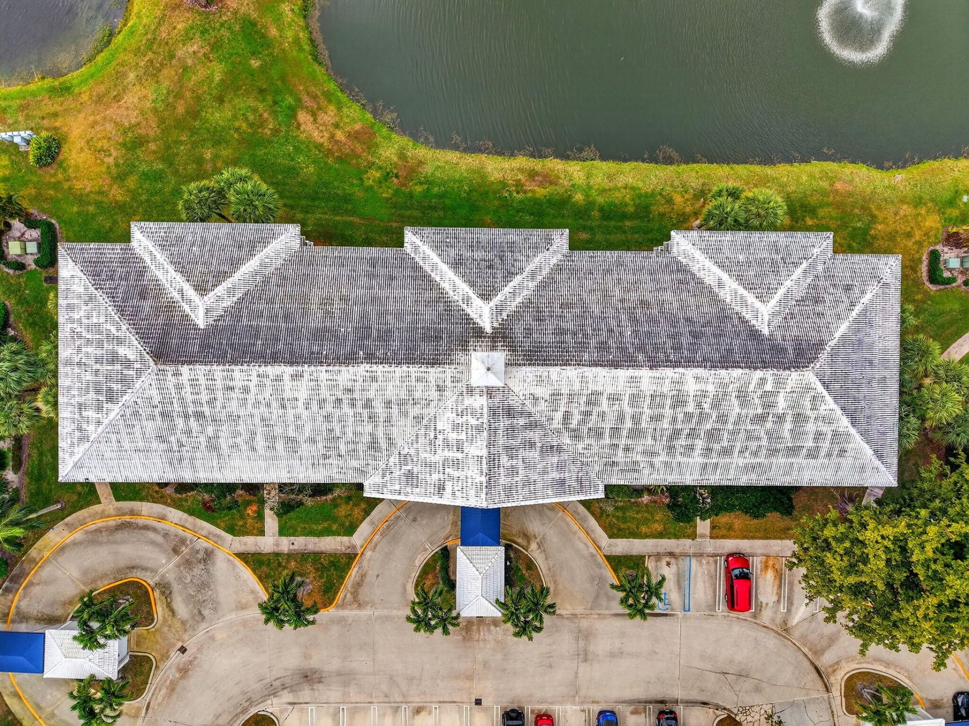 2421 Village Boulevard, Unit 106, West Palm Beach, FL 33409 Photo