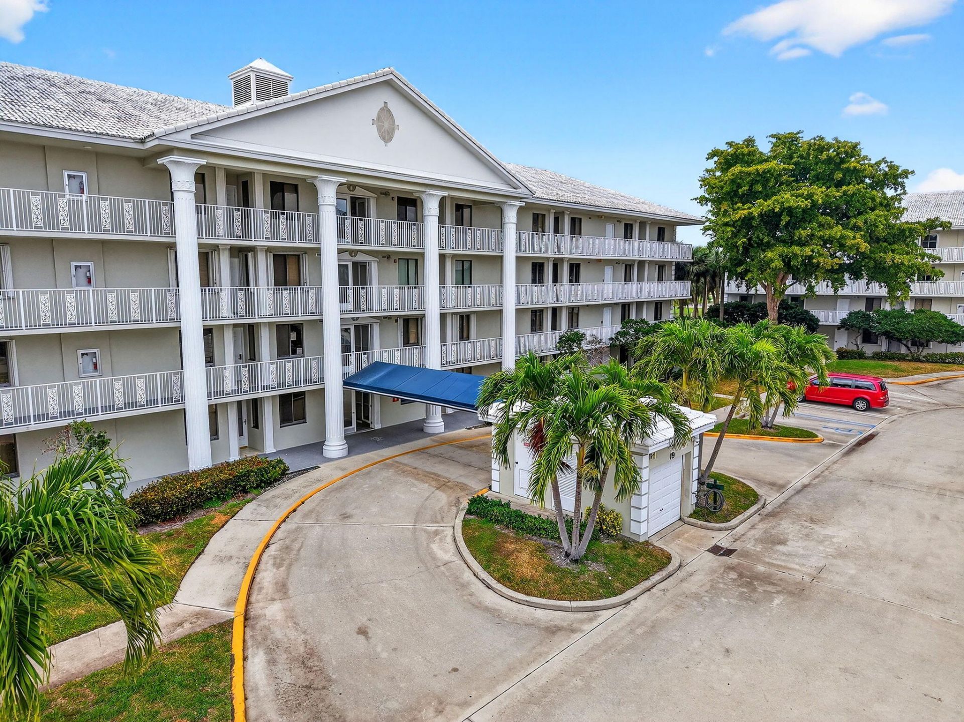 2421 Village Boulevard, Unit 106, West Palm Beach, FL 33409 Photo