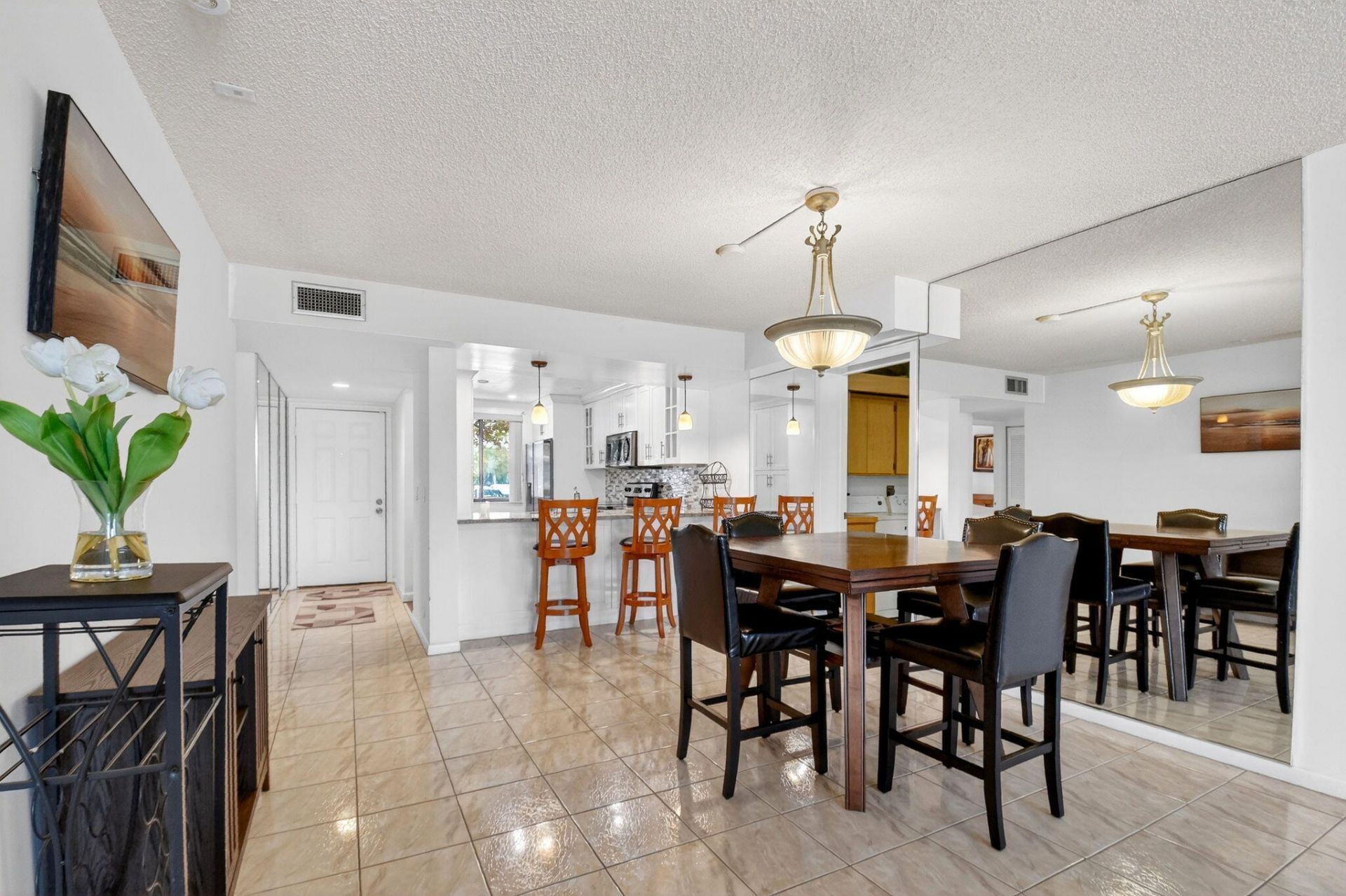 2421 Village Boulevard, Unit 106, West Palm Beach, FL 33409 Photo