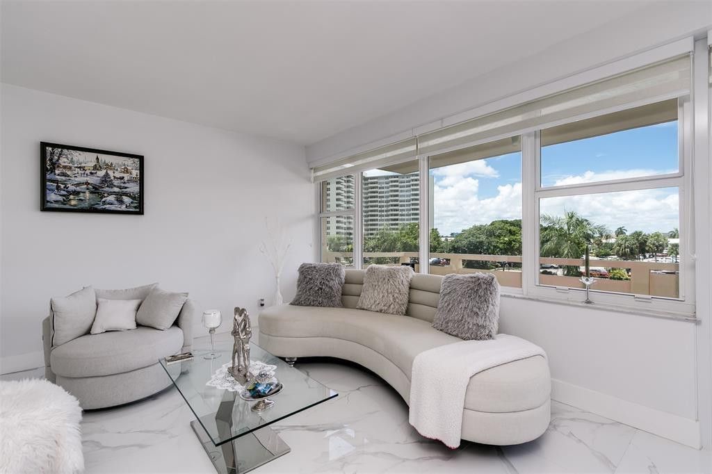 3333 NE 34th St, Unit 304, Fort Lauderdale, FL 33308 Photo