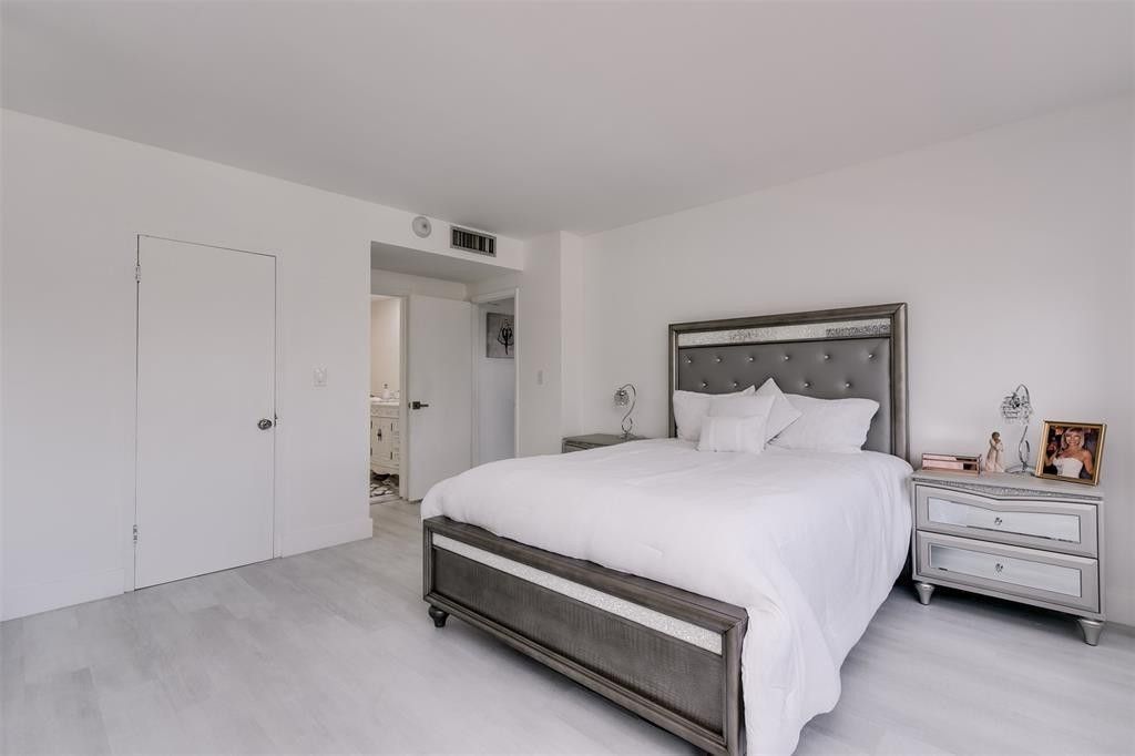 3333 NE 34th St, Unit 304, Fort Lauderdale, FL 33308 Photo