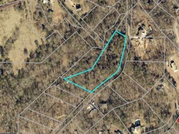 3220 Hidden Valley Road, Gainesville, GA 30506