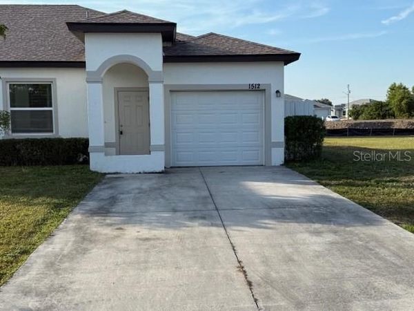 1512 GARY LANE, LEHIGH ACRES, FL 33973