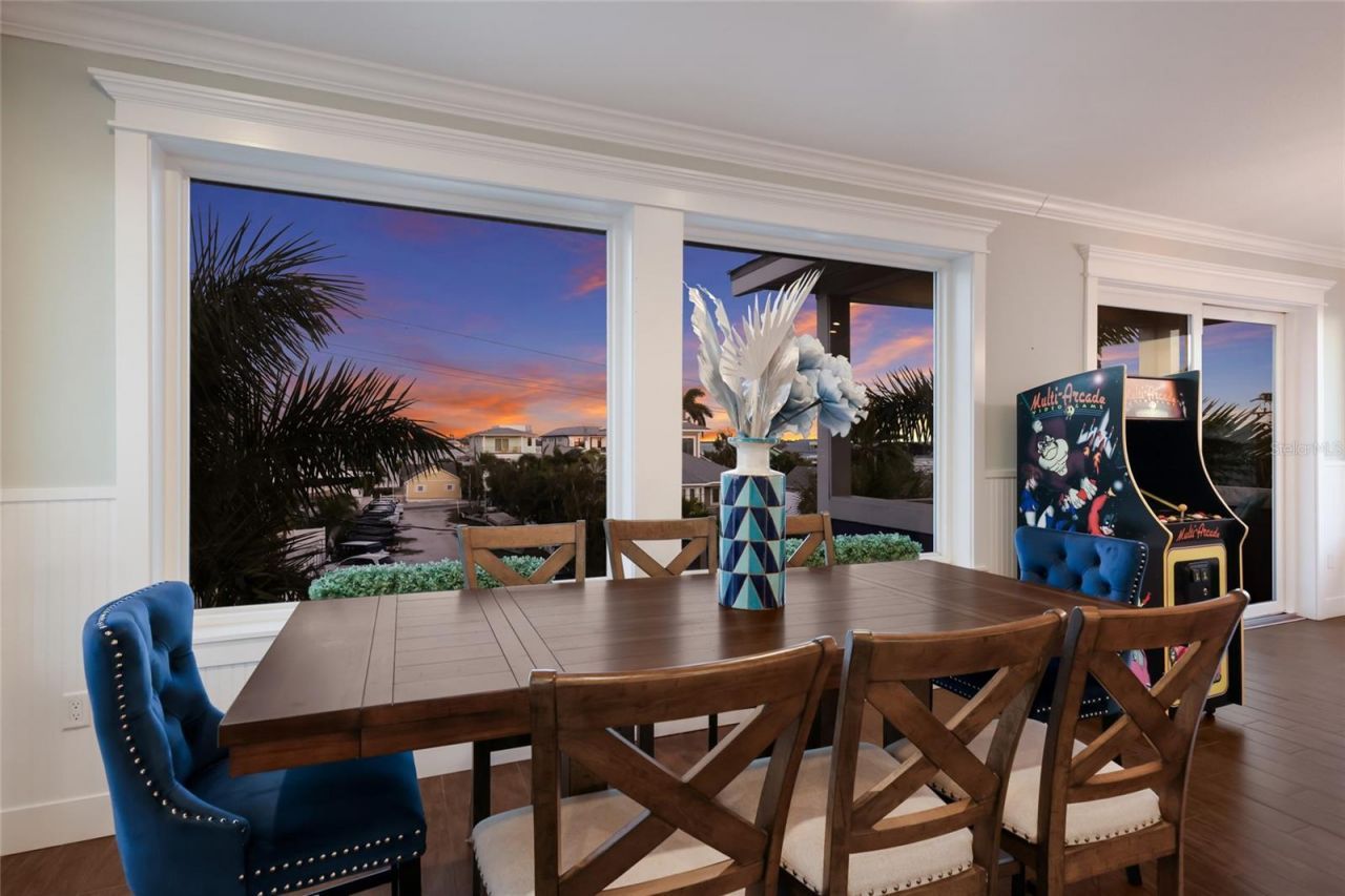 206 Church Avenue, Bradenton Beach, FL 34217 Photo