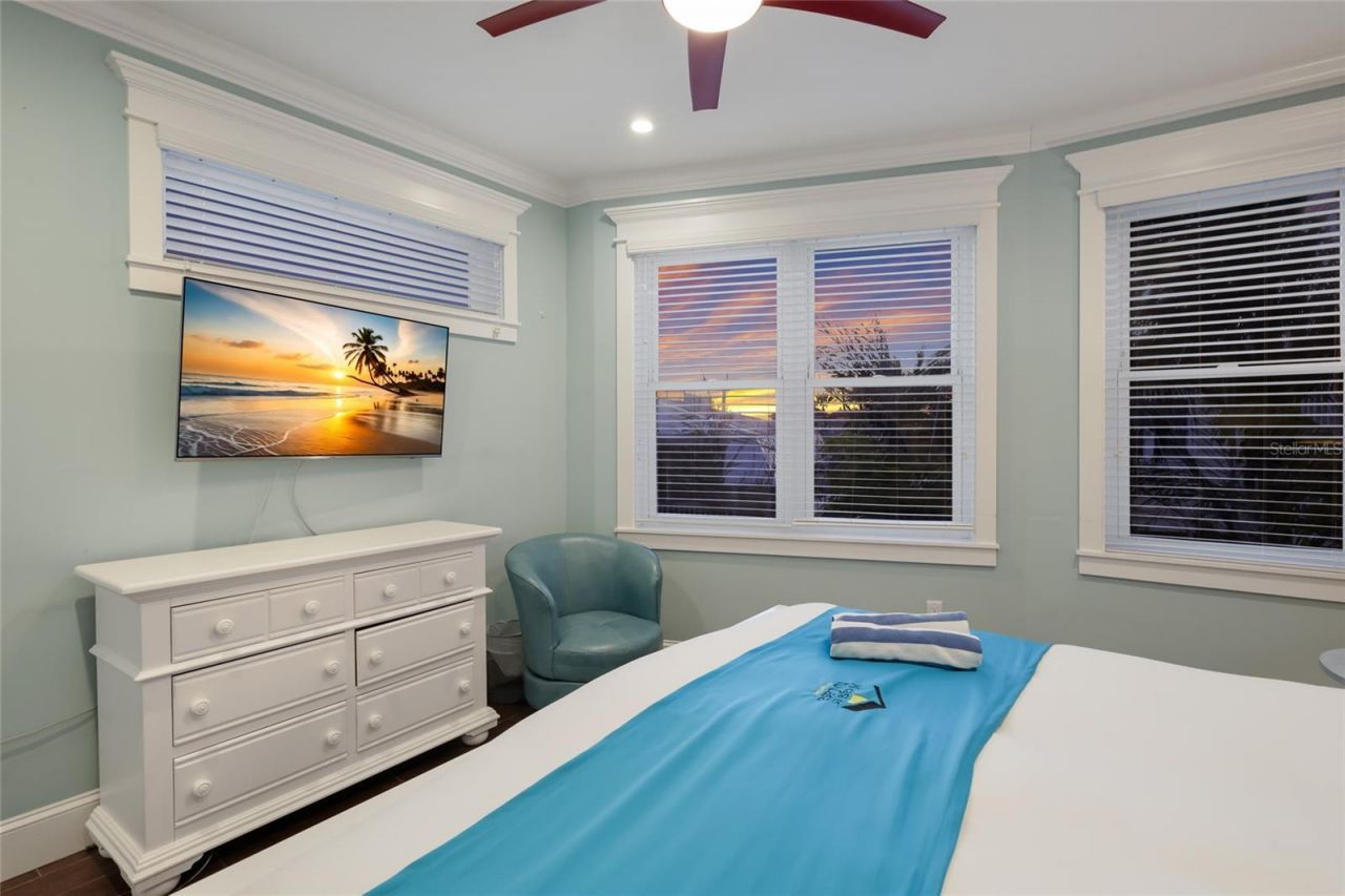 206 Church Avenue, Bradenton Beach, FL 34217 Photo